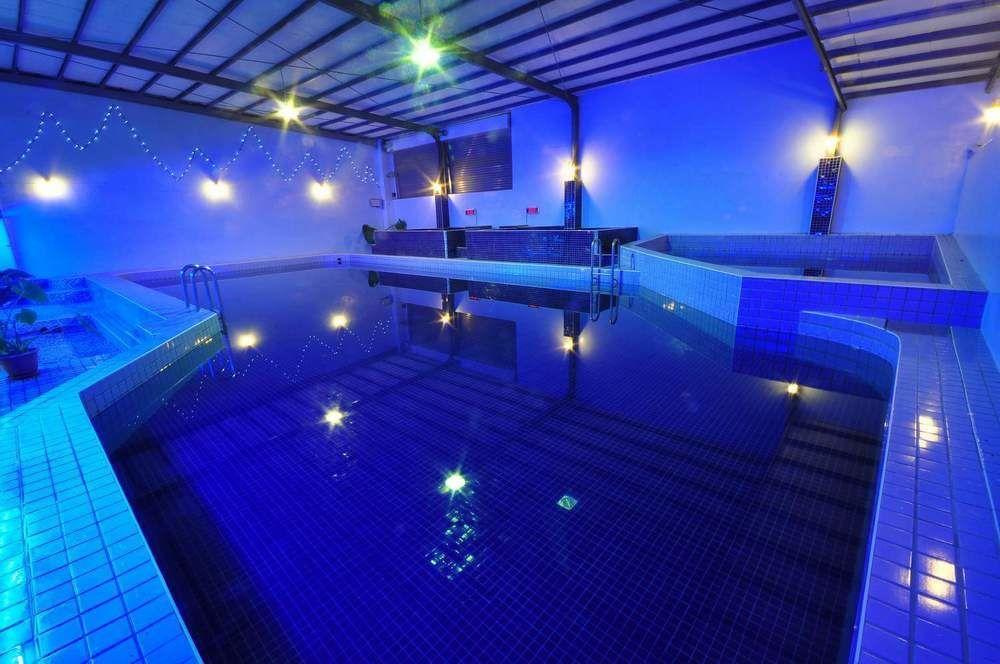 Kenting Maldives Hotspring Hotel Heng-ch'un Buitenkant foto