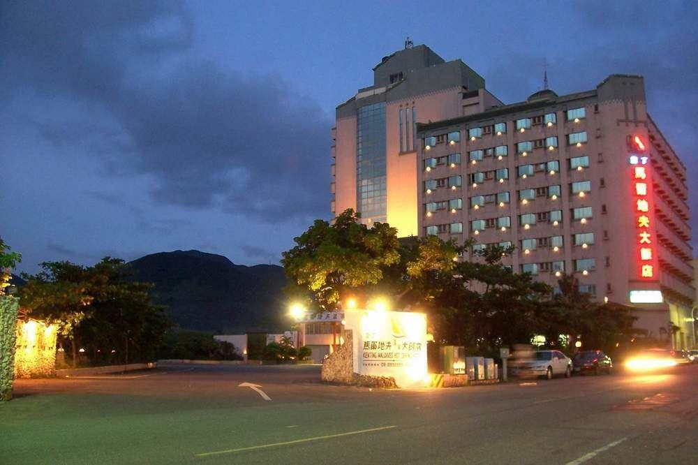 Kenting Maldives Hotspring Hotel Heng-ch'un Buitenkant foto